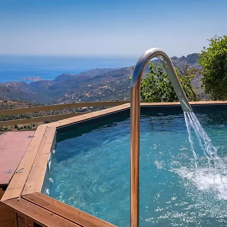 View Mountain Villa Teménia